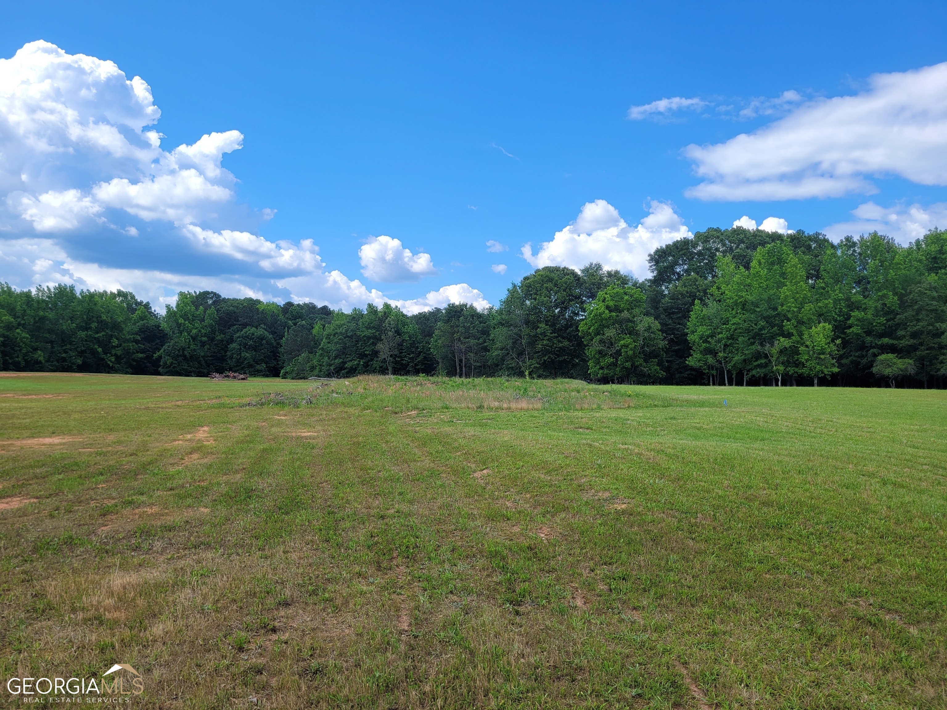 BTWN 381 & 399 Bernhard RD