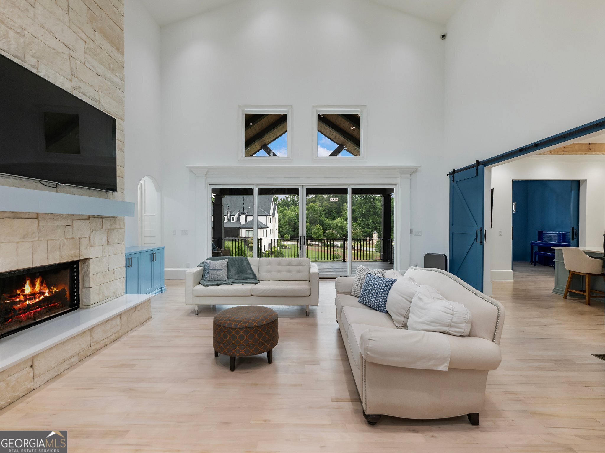 5832 Lula Bridge LN