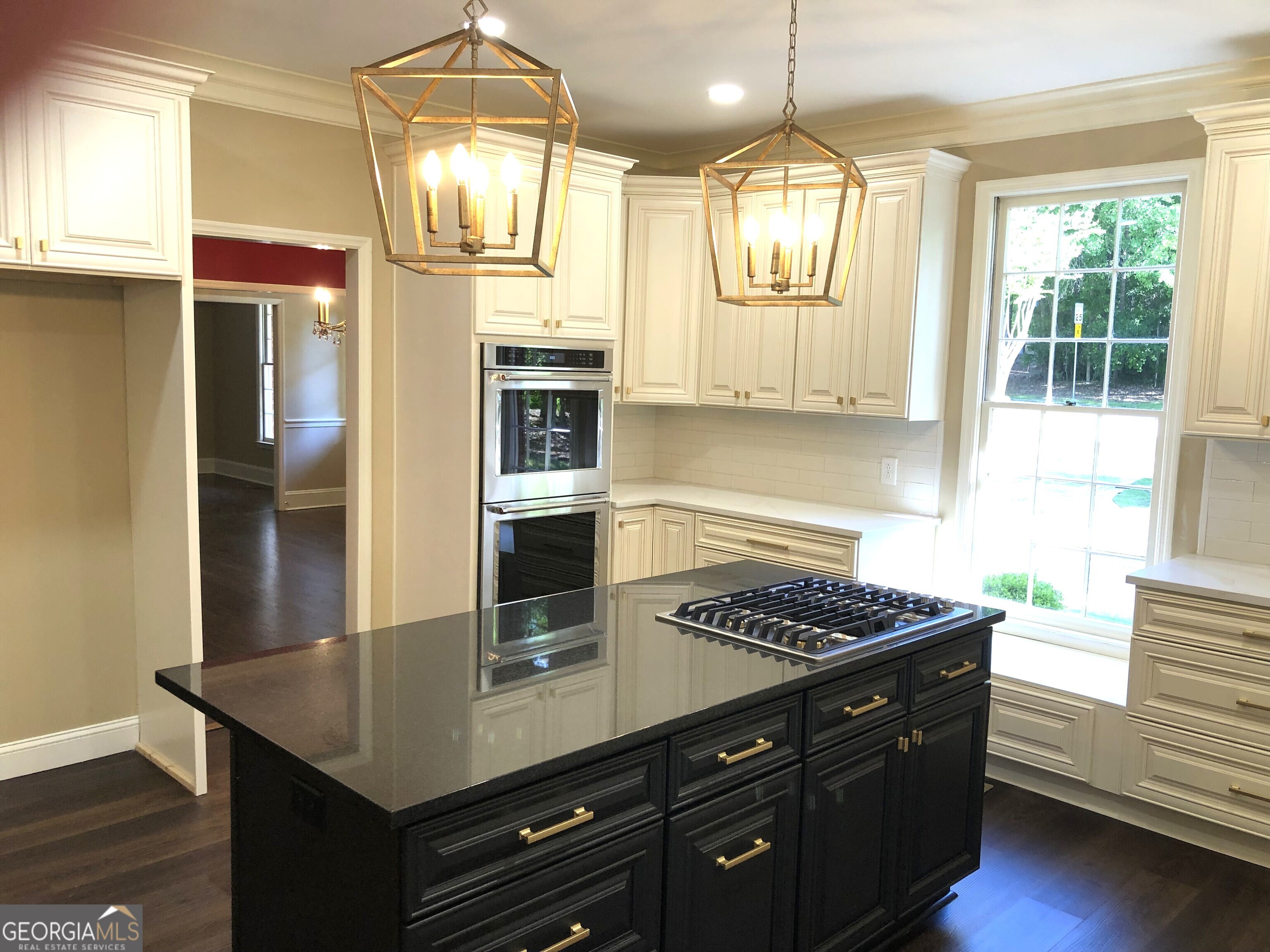 1106 Saint Andrews DR