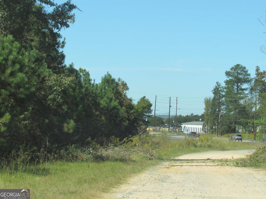 Photo of 5569 Old Hawkinsville Road, Macon, GA 31216 (MLS # 10679556)