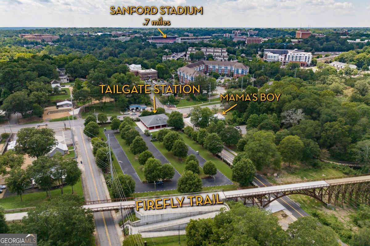 225 Oak ST 107
