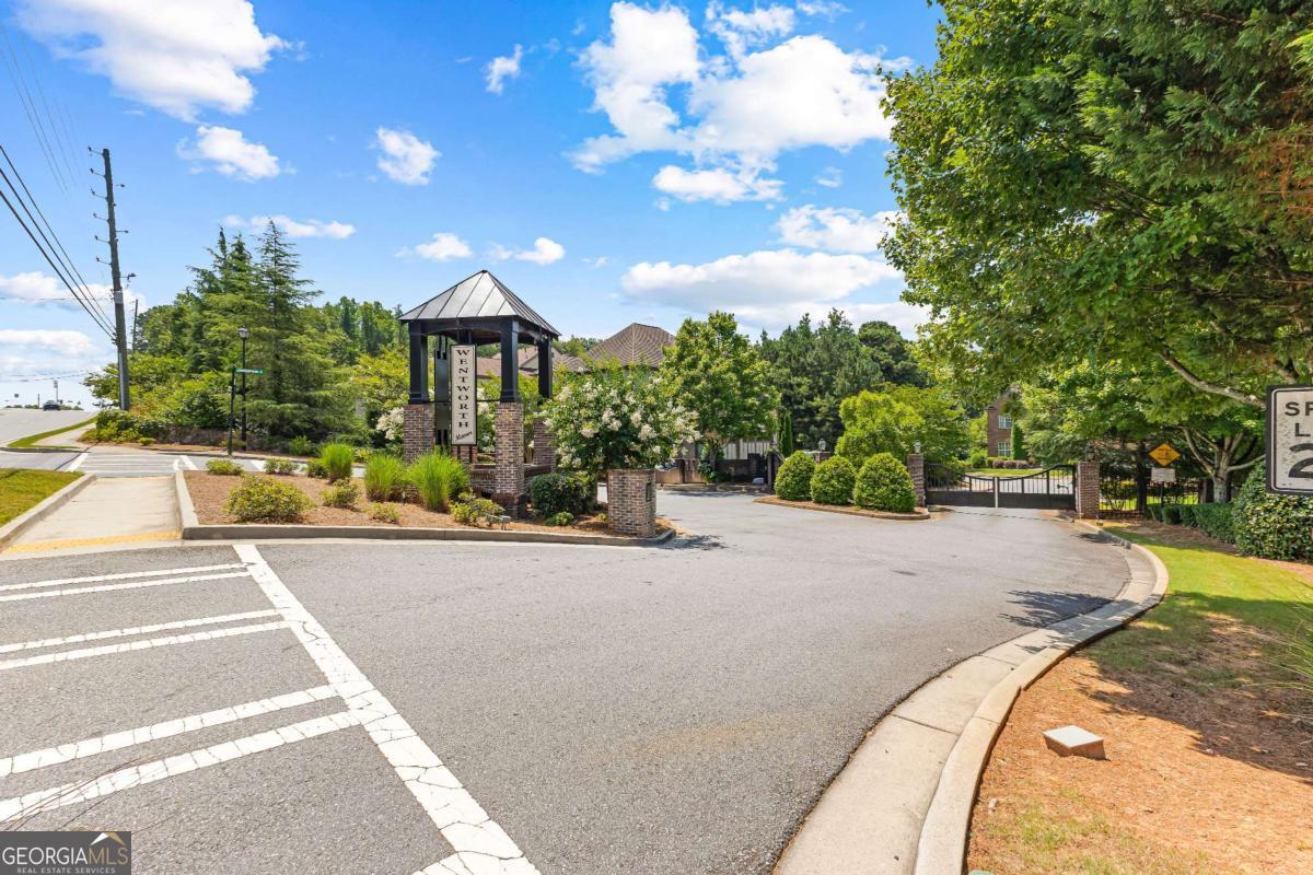 3450 Camellia LN