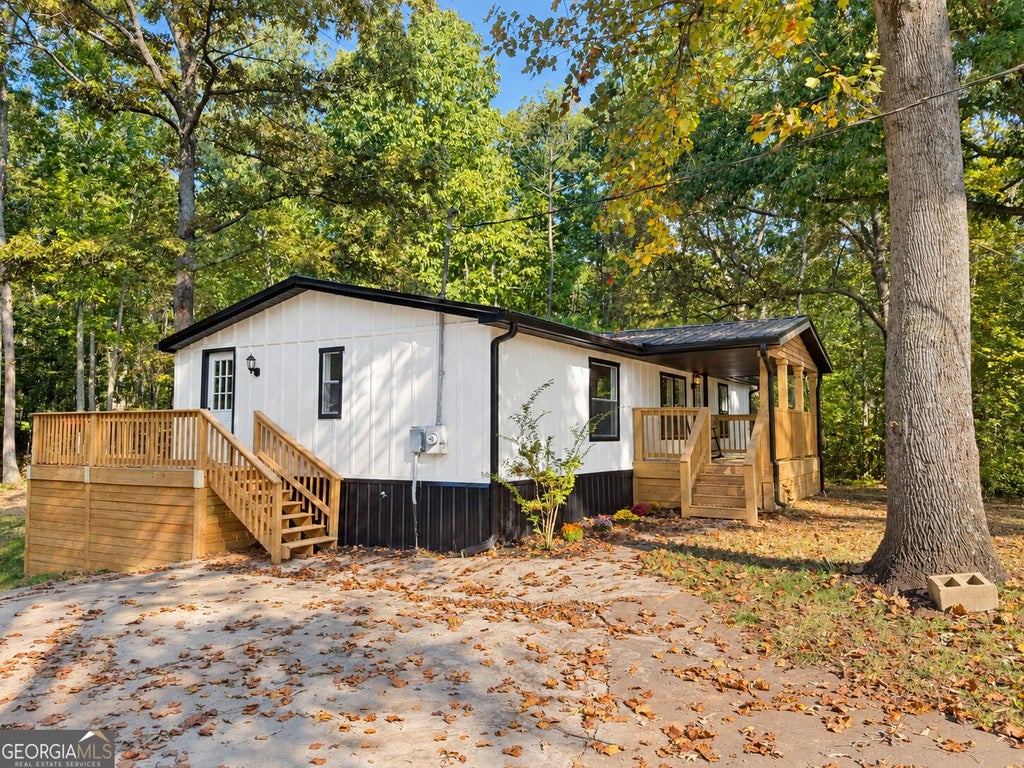 Photo of 728 Felton Rockmart Road, Buchanan, GA 30113 (MLS # 10877687)