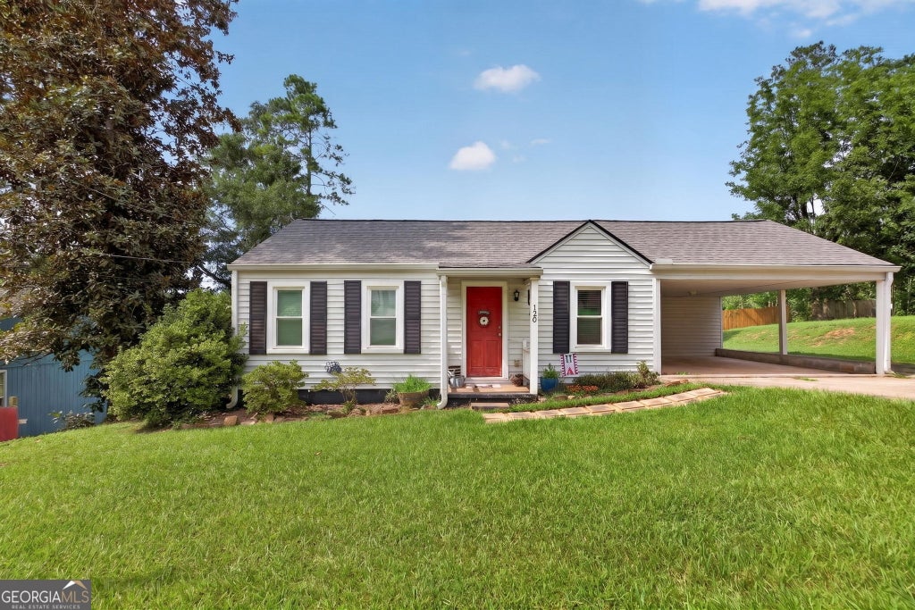 Photo of 120 W White ST, Carrollton, GA 30117 (MLS # 10821885)