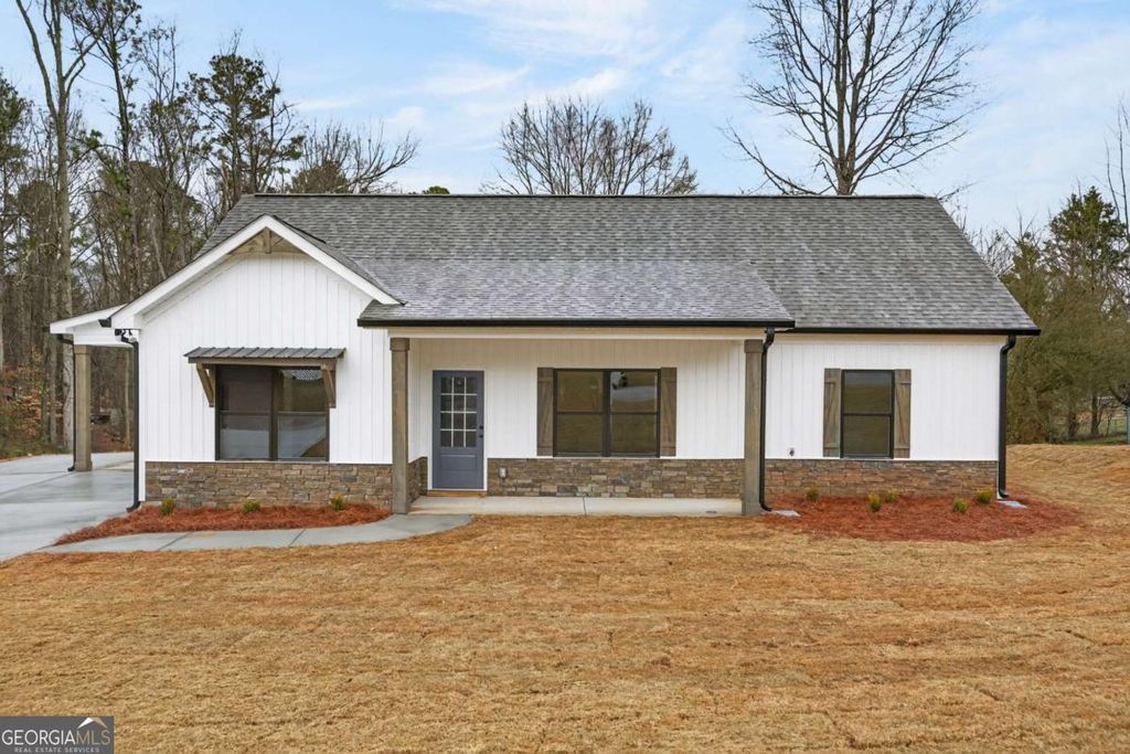 Photo of 2 Drummond Road, Cedartown, GA 30125 (MLS # 10710257)