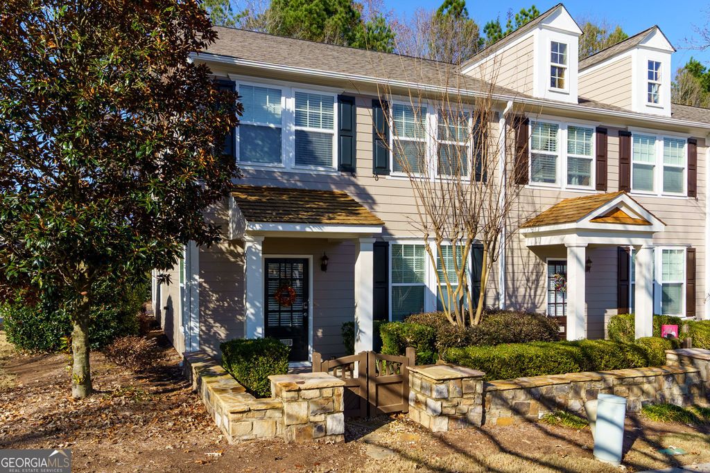 Photo of 201 River Green Avenue, Canton, GA 30114 (MLS # 10653415)