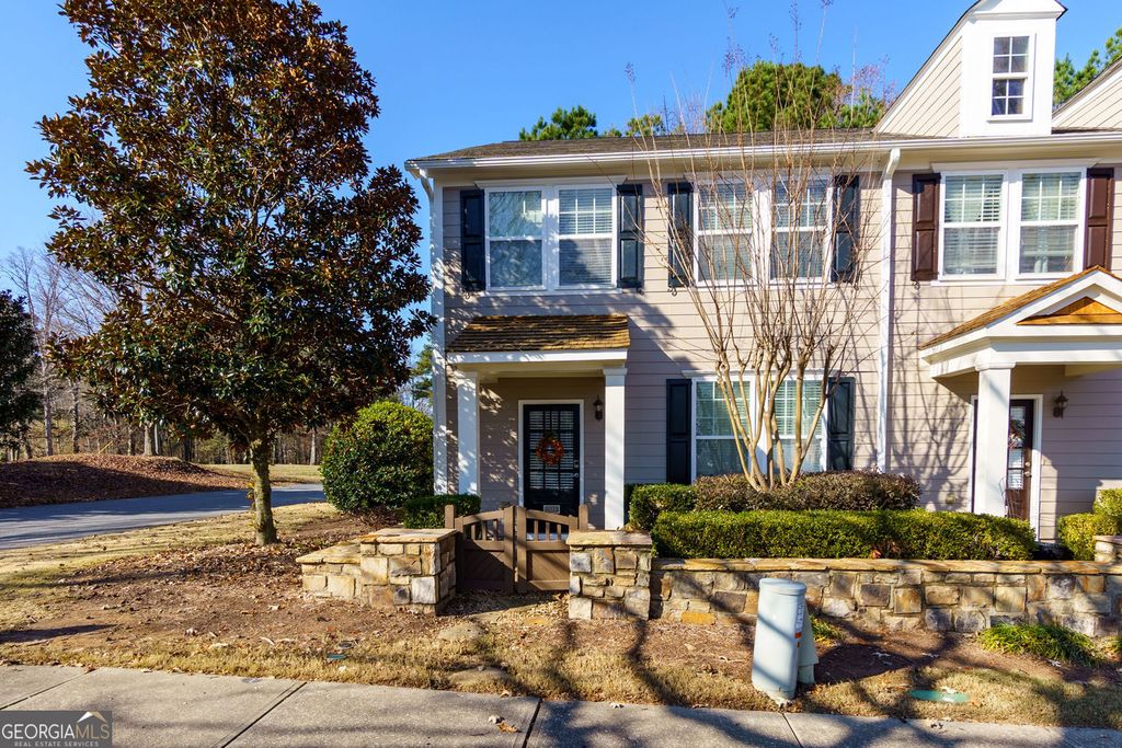 Photo of 201 River Green Avenue, Canton, GA 30114 (MLS # 10653415)