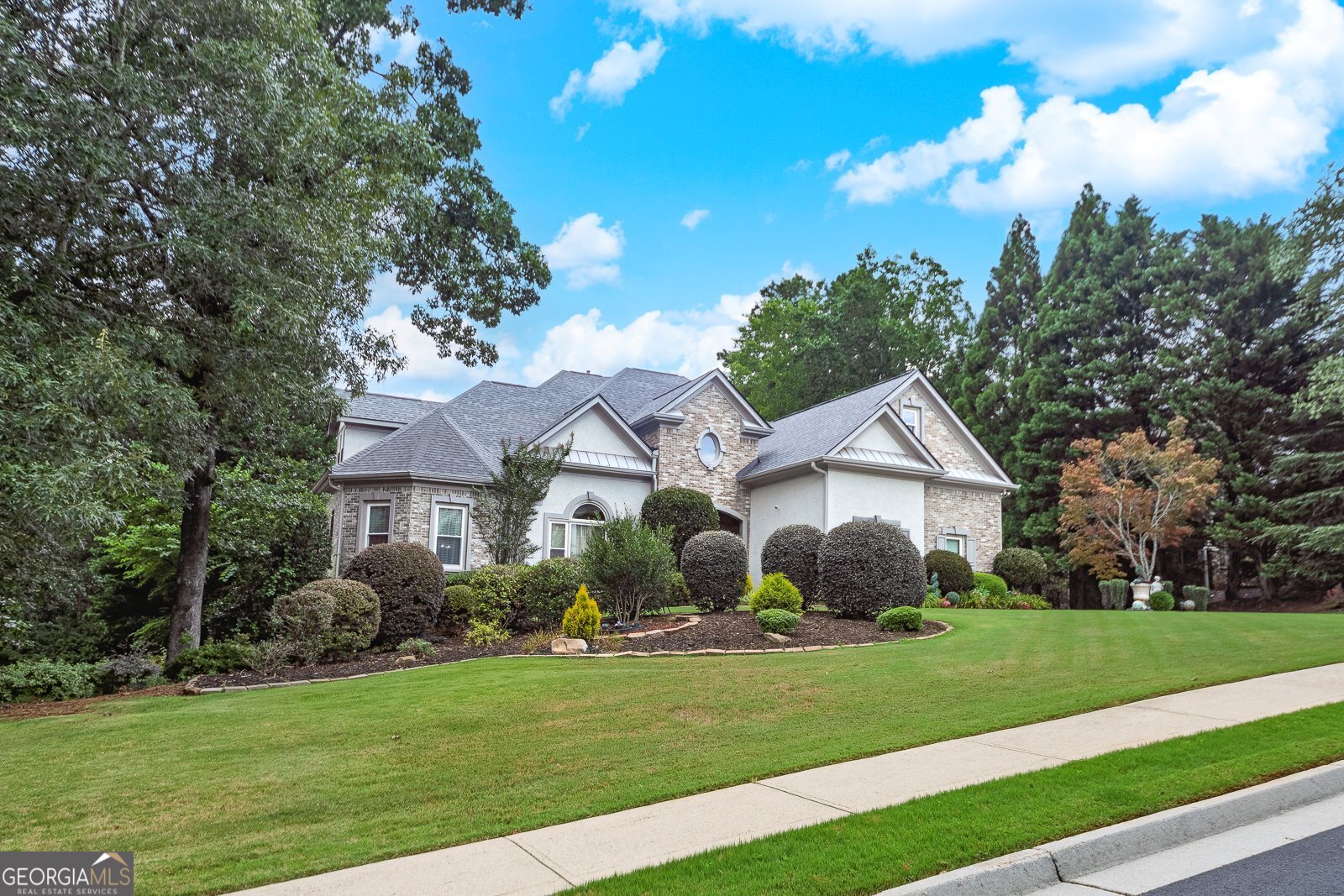 461 Schofield DR