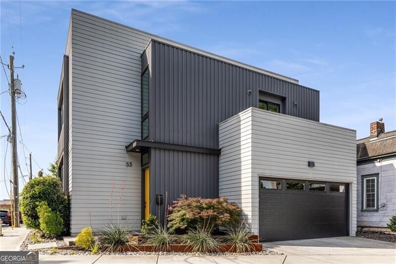 53 Daniel ST SE