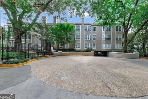 Photo of 244 13th Street NE #103, Atlanta, GA 30309 (MLS # 10874749)