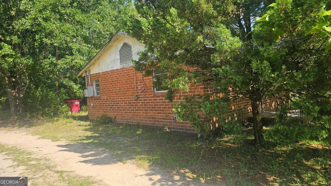 2735 Flewellyn DR