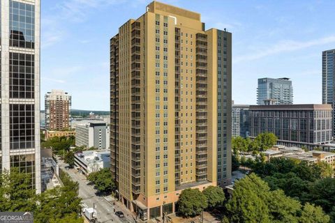 Photo of 300 Peachtree Street NE #9D, Atlanta, GA 30308 (MLS # 10679340)