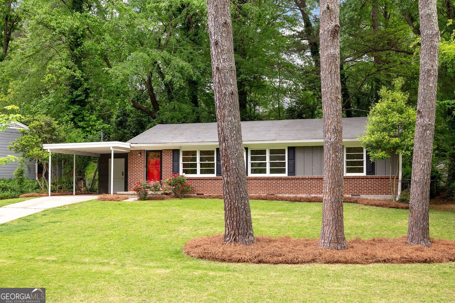 Chamblee, Georgia 30341, United States, 3 Bedrooms Bedrooms, ,2 BathroomsBathrooms,Residential,Pending,115994