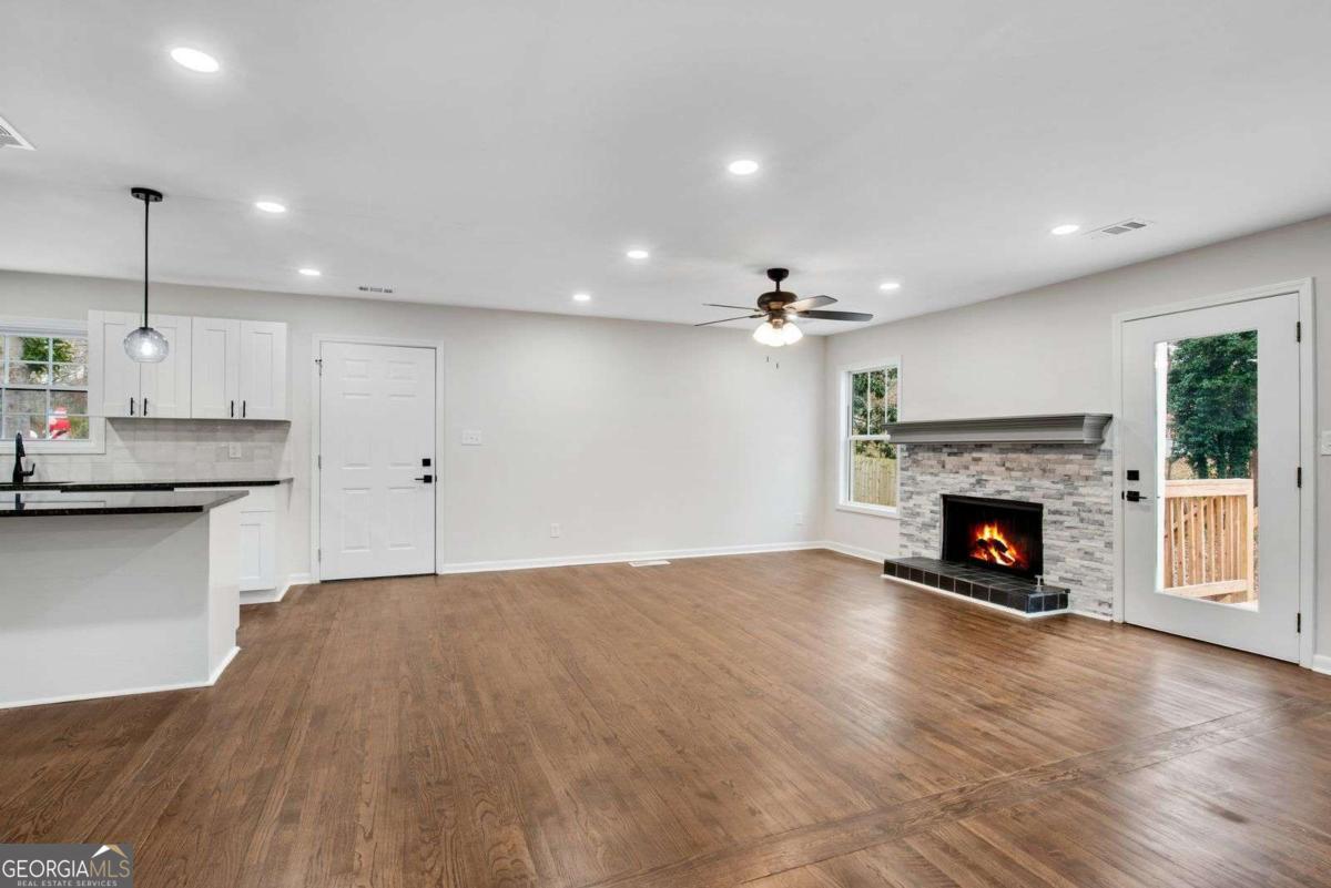 3251 Stoney Acres DR NW