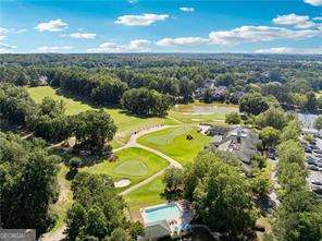 870 FAIRWOOD POINTE NW