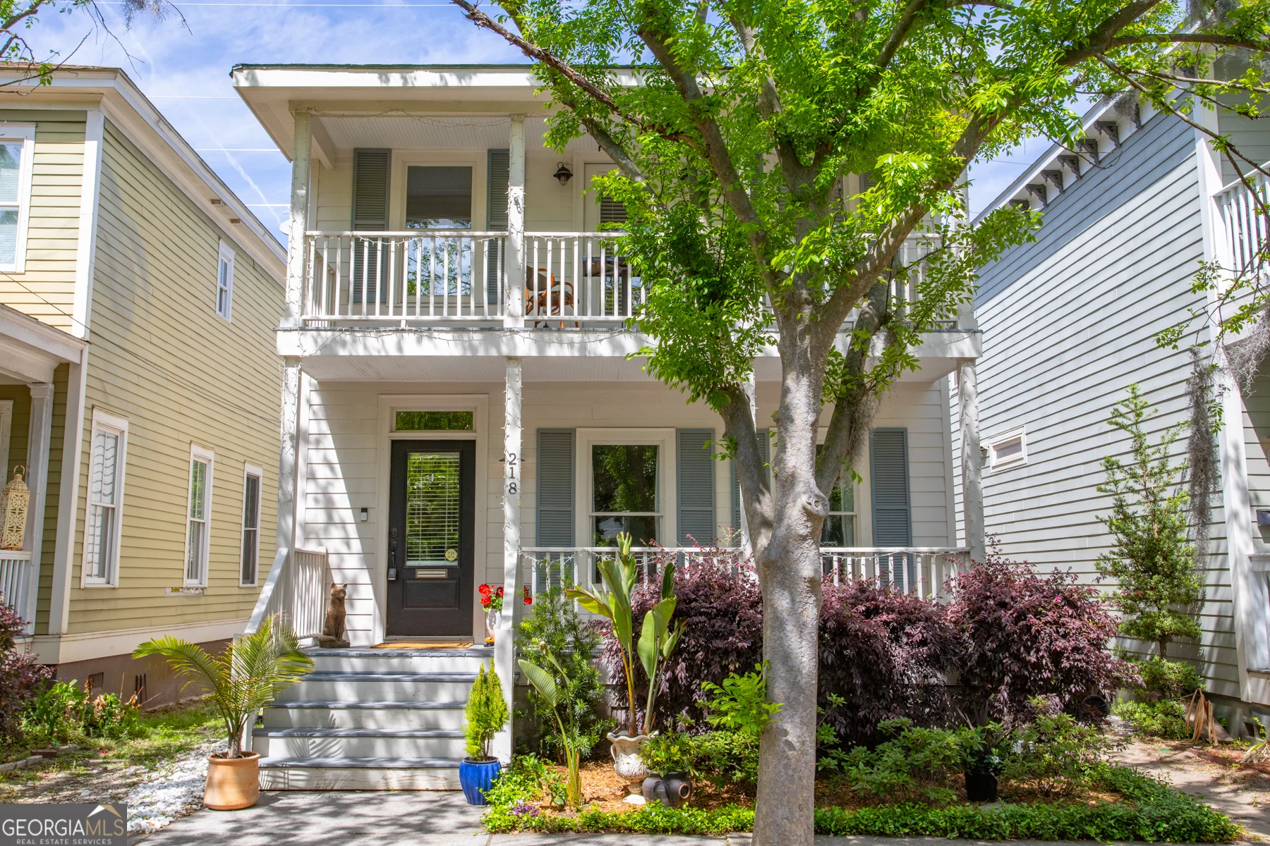 218 E 33rd Street