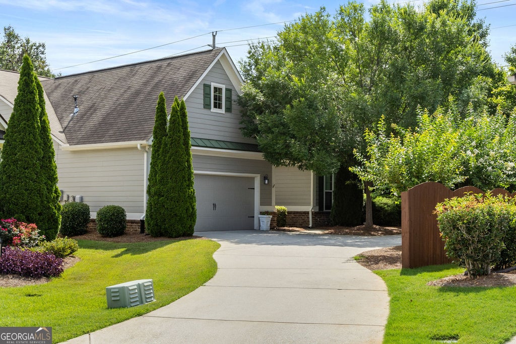Photo of 527 Winding Ridge Circle SW, Marietta, GA 30064 (MLS # 10802558)