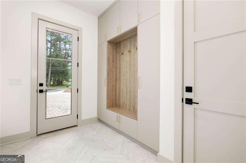 Downtown Alpharetta - Residential