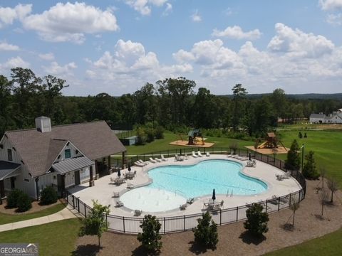 A home in Newnan