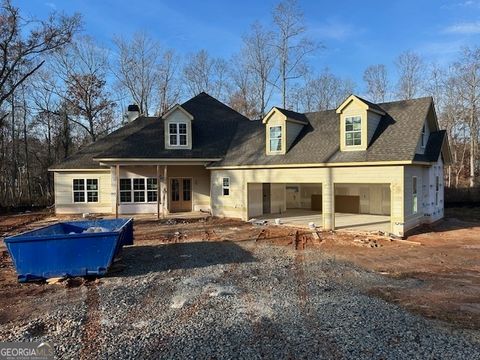 A home in Newnan