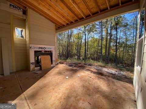 A home in Newnan