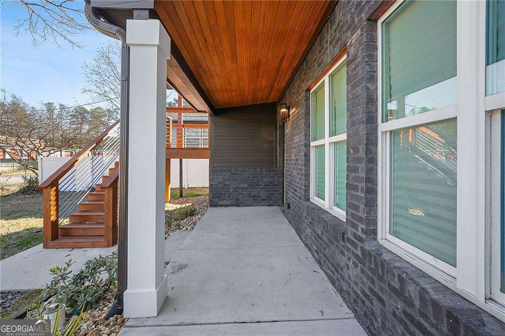 Photo of 2847 Forrest Hills Drive SW, Atlanta, GA 30315 (MLS # 10851062)