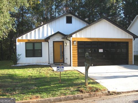 A home in Lithonia