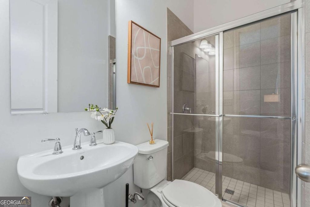 Photo of 3933 Danube Lane #224, Atlanta, GA 30339 (MLS # 10716776)