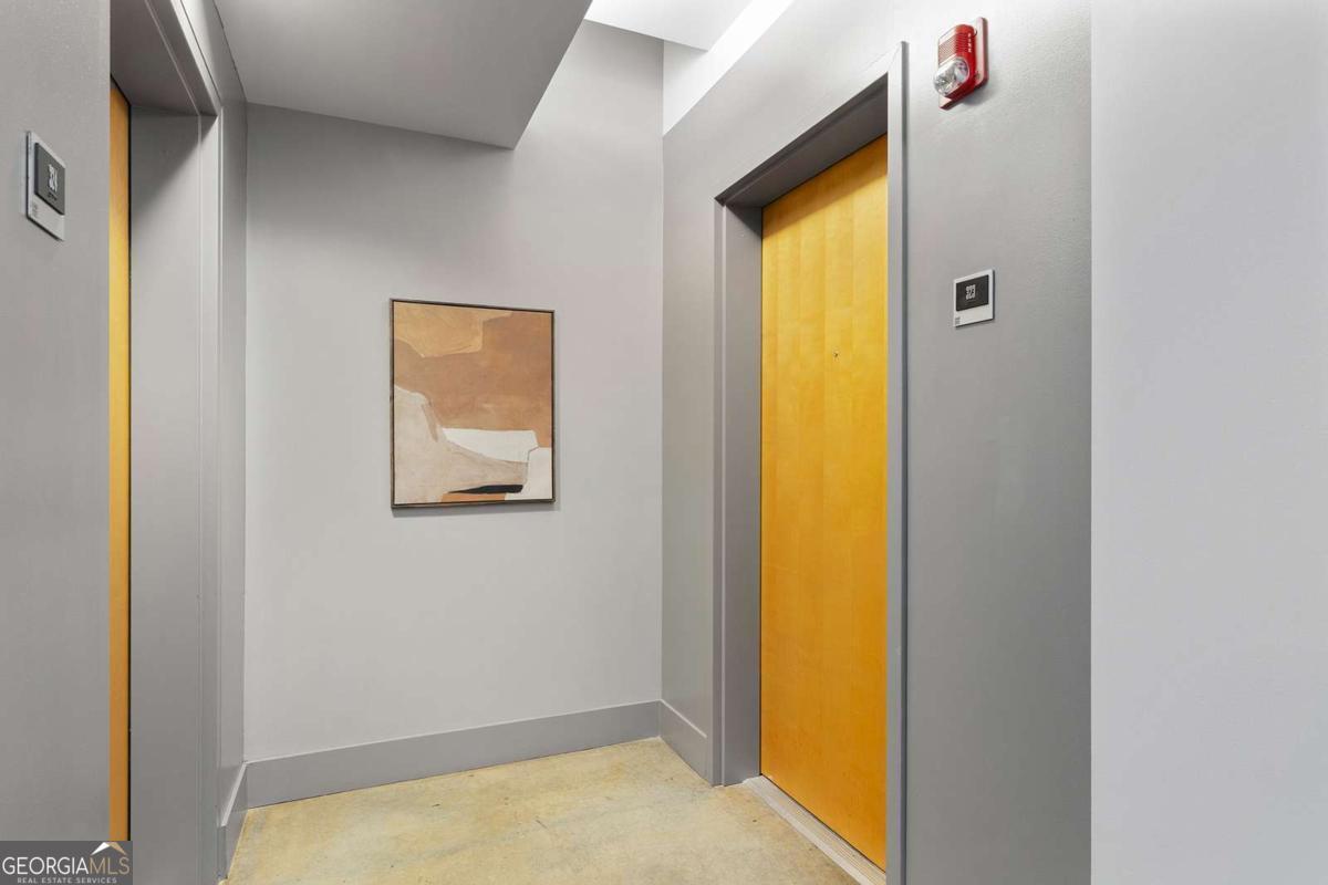 245 N Highland AVE NE 323