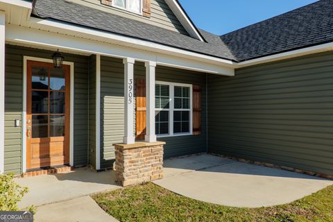 A home in Valdosta