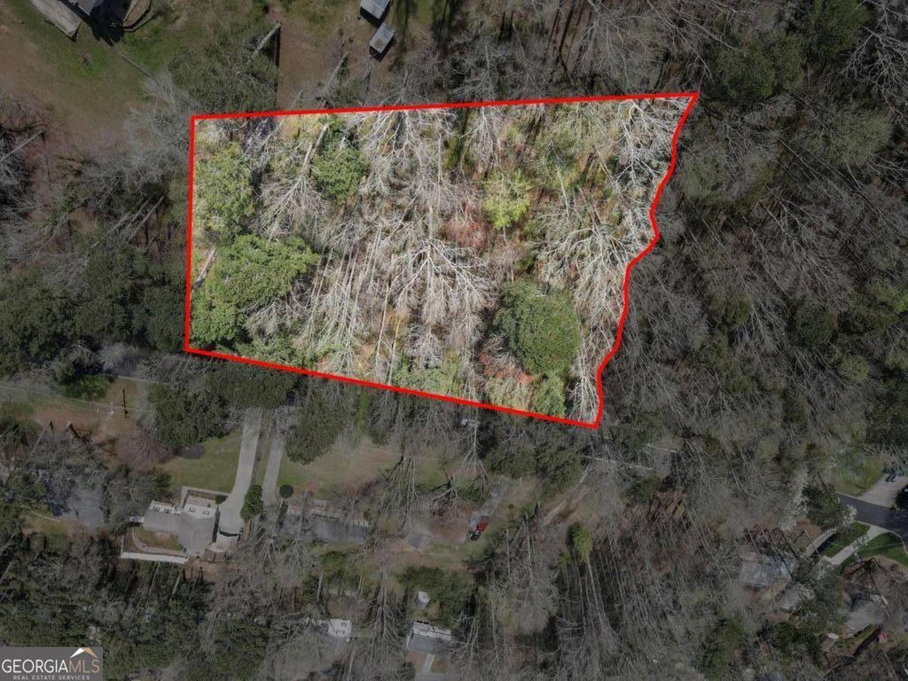 Photo of 3222 Crossing Drive, Snellville, GA 30078 (MLS # 10708916)