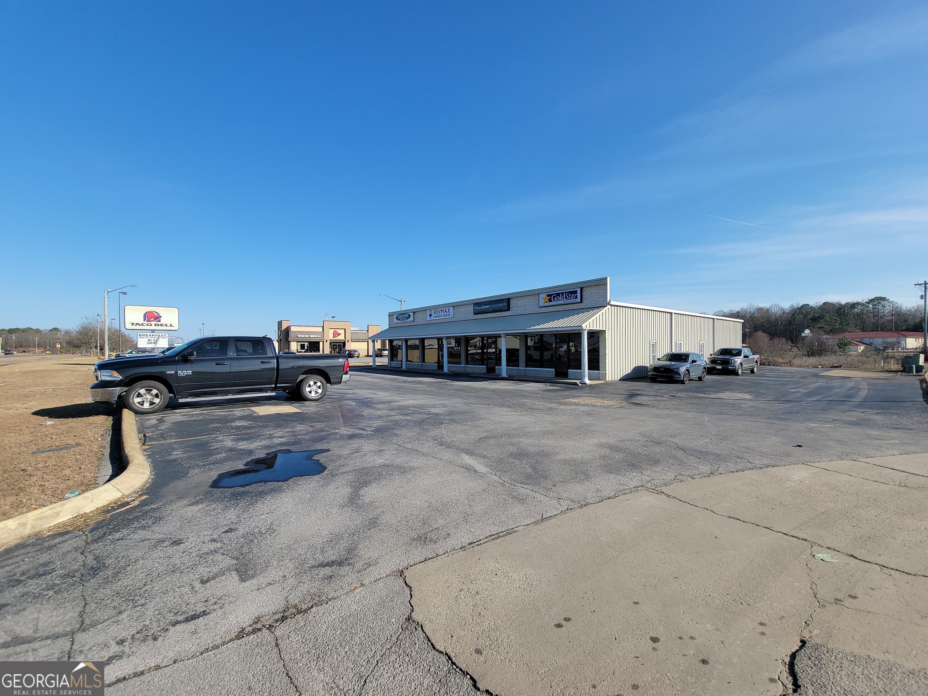 1551 Chesnut Bypass