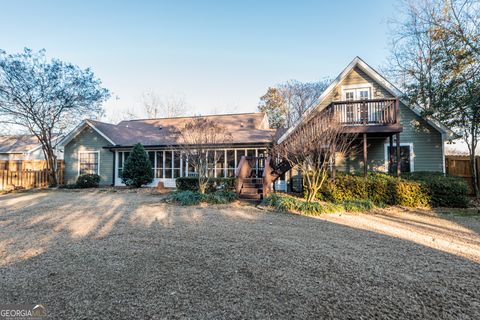 A home in Warner Robins