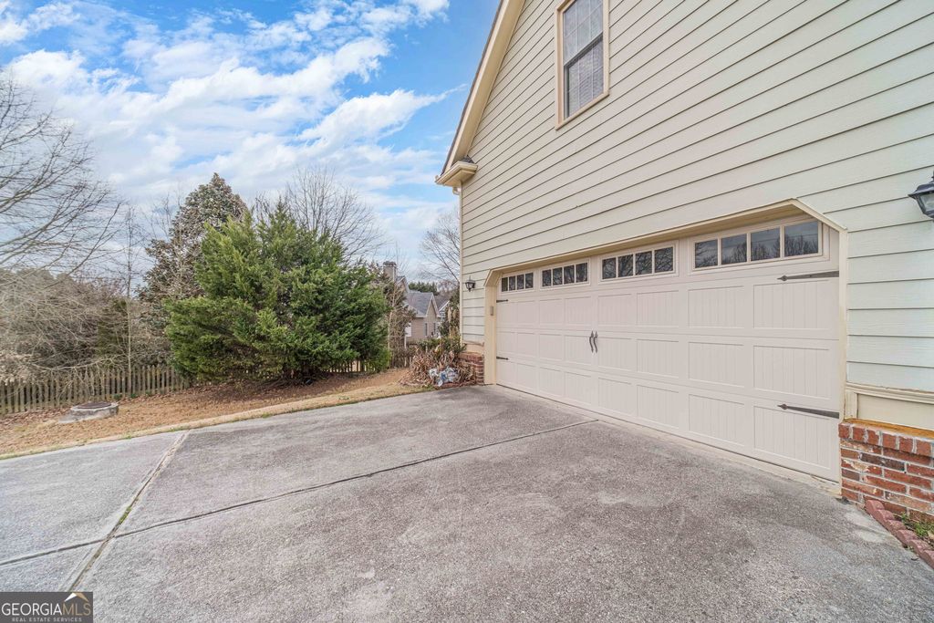 Photo of 3825 Bay Grove Way, Loganville, GA 30052 (MLS # 10699691)