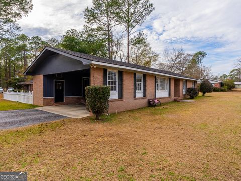 A home in Blackshear