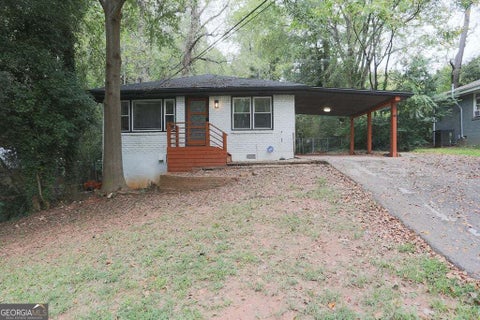 Photo of 1990 Flintwood Drive SE, Atlanta, GA 30316 (MLS # 10869605)