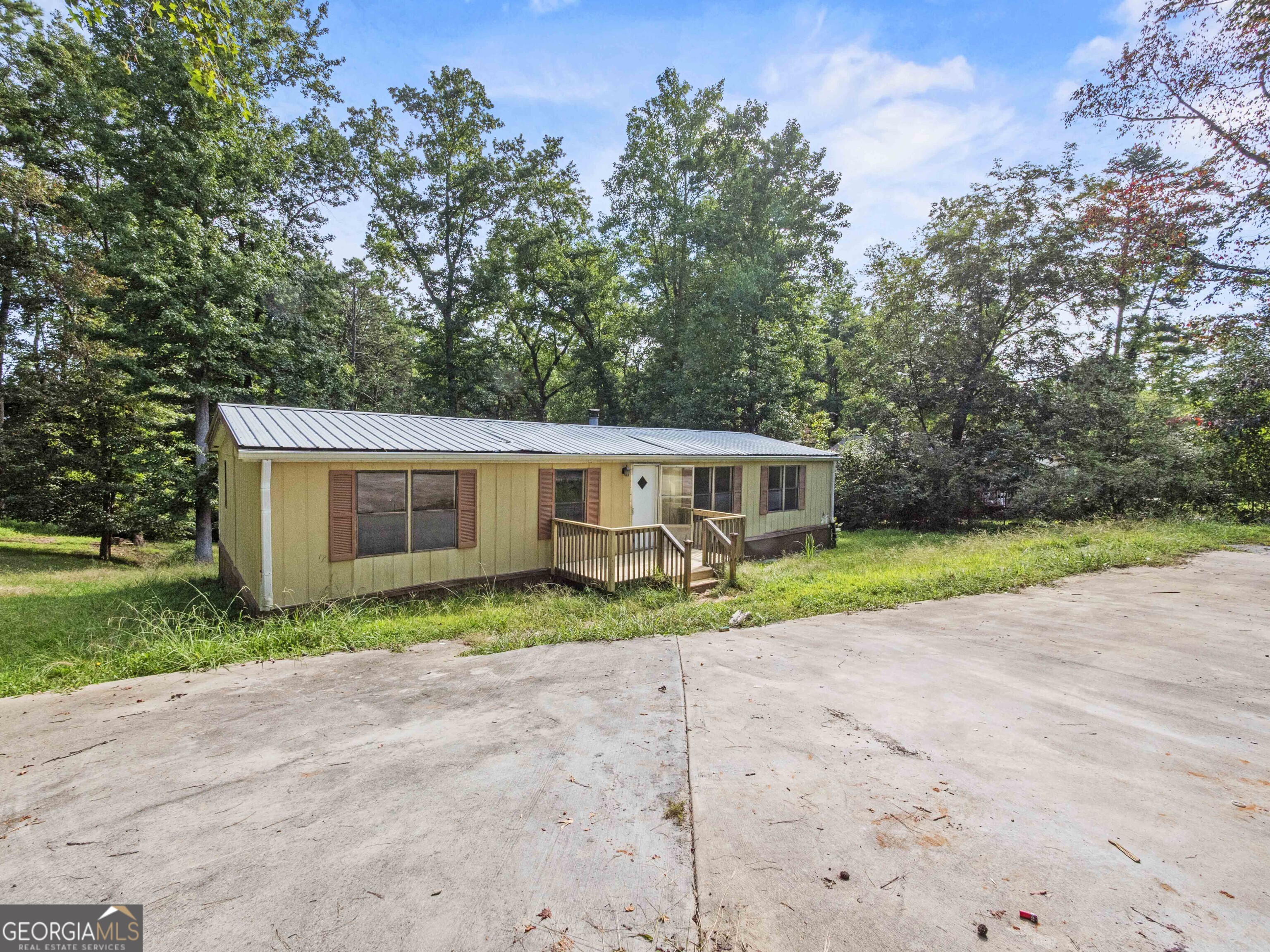 1671 Azelea LN