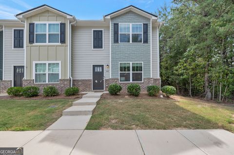 Photo of 328 Ashigan Street, Union City, GA 30291 (MLS # 10618175)