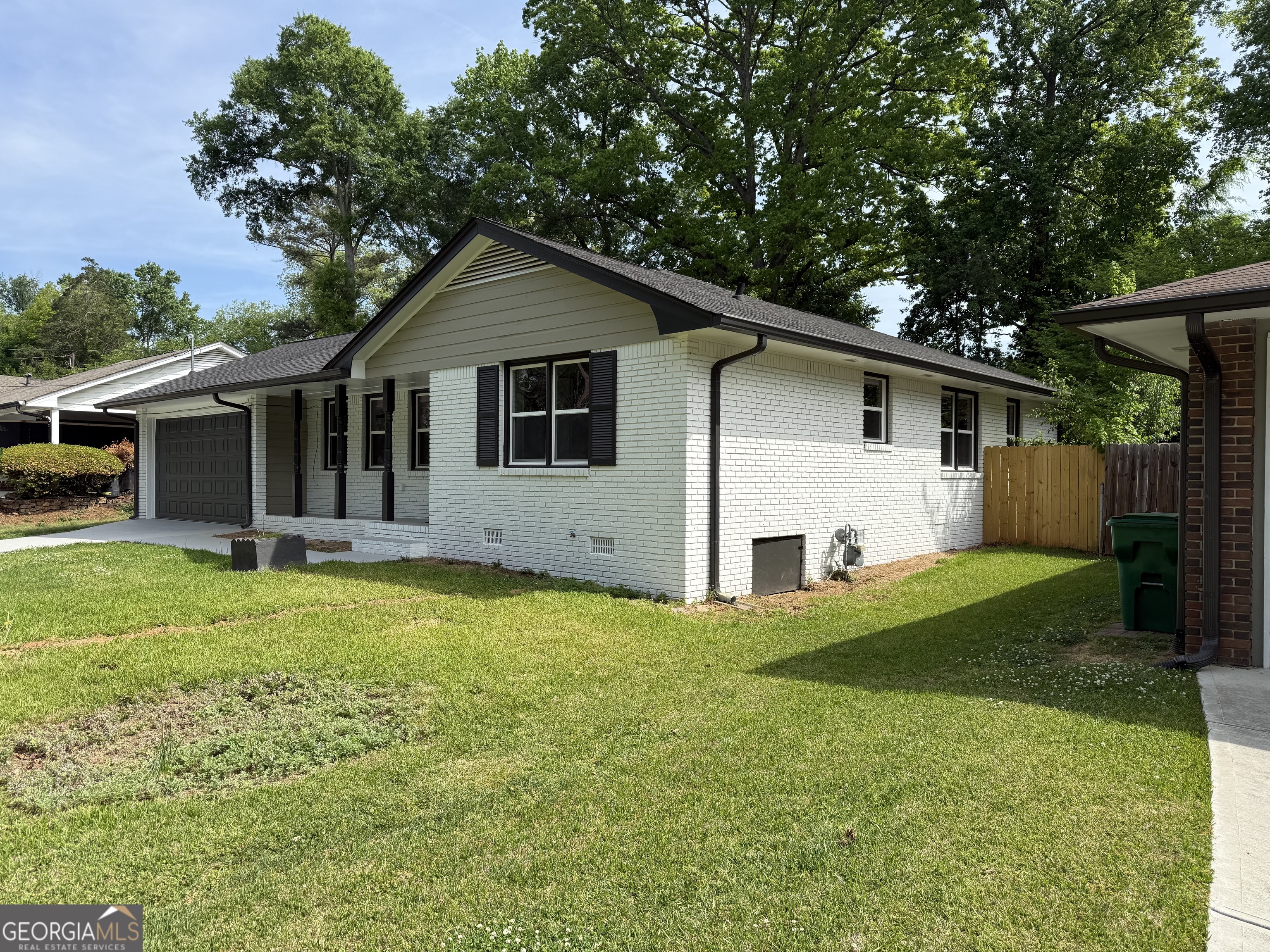 3780 Marlborough DR