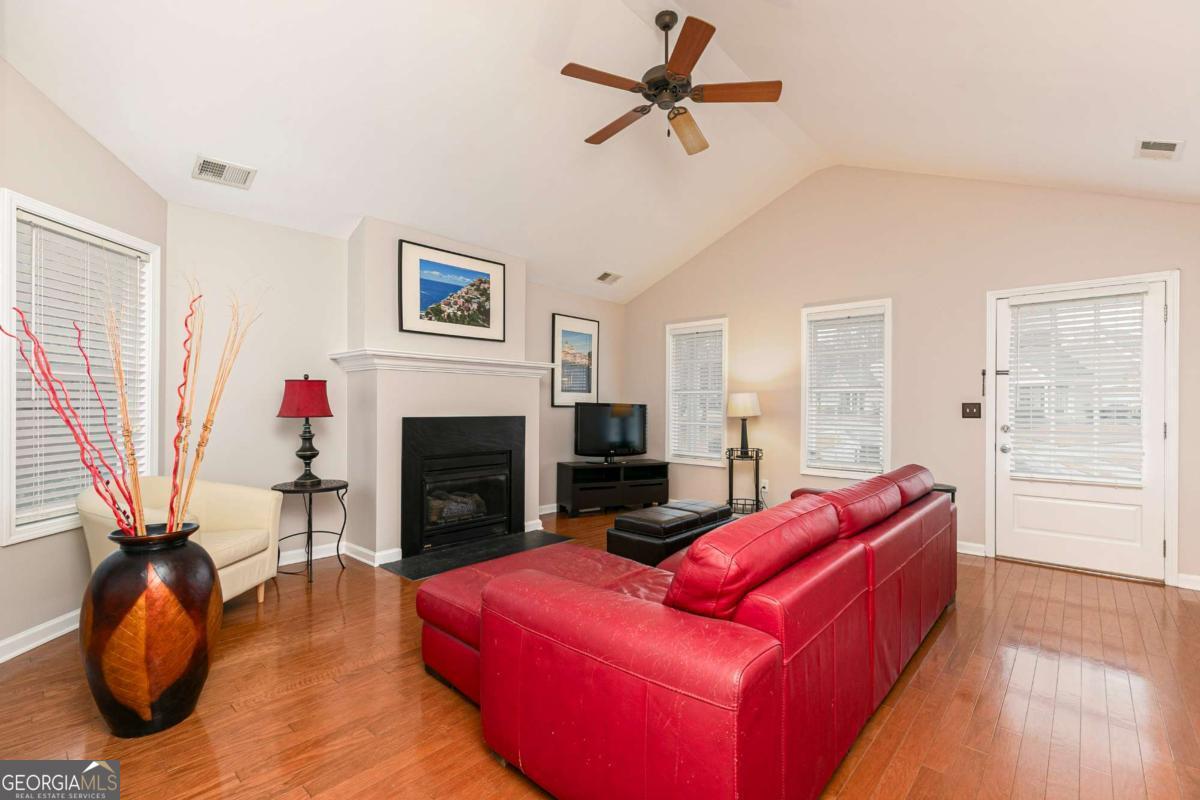 5011 Kathryn Glen DR