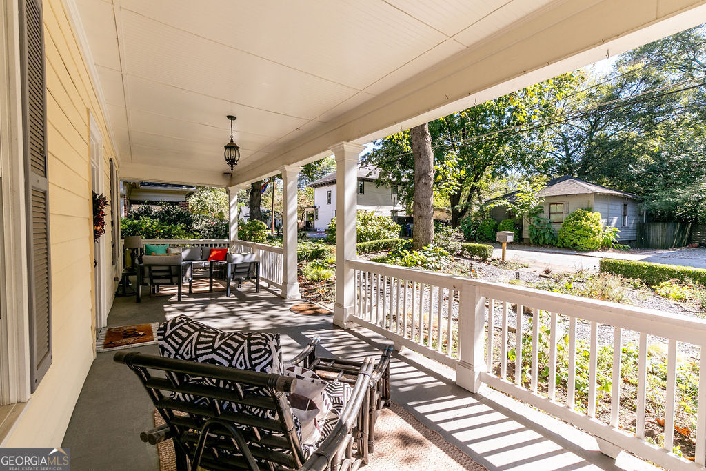 1084 Sanders AVE SE A