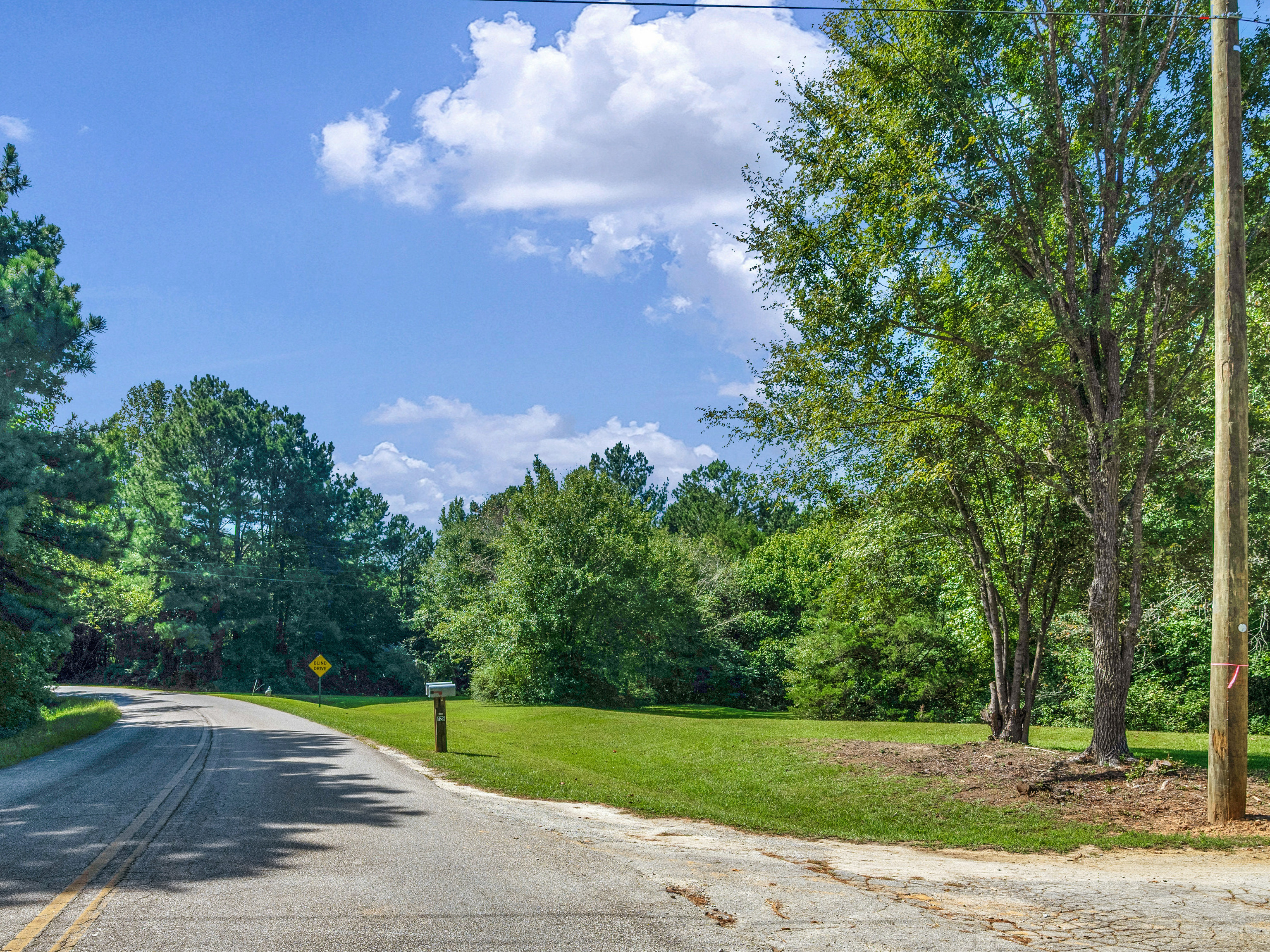 127 Little RD