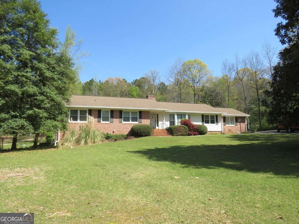 Photo of 218 Fair Oaks Road, Cedartown, GA 30125 (MLS # 10726471)