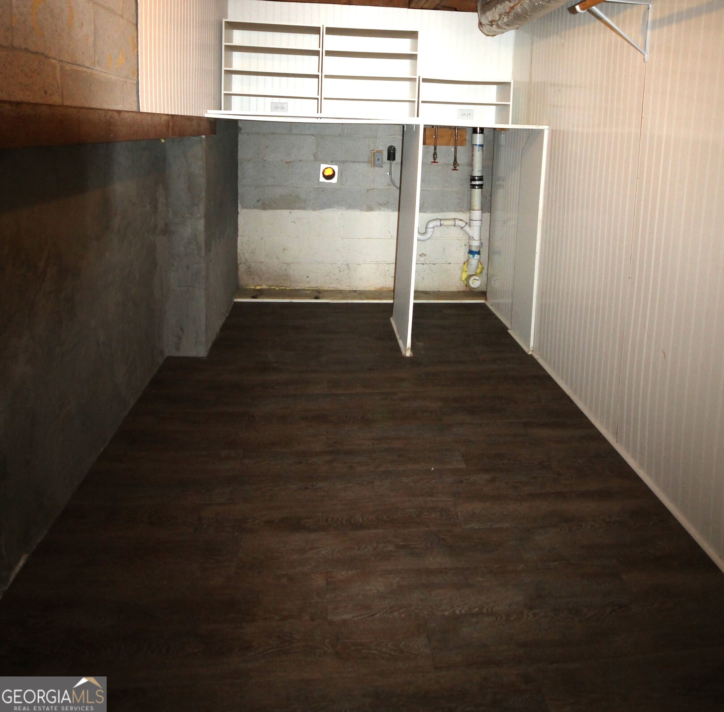 Rowland Estates - Residential Lease