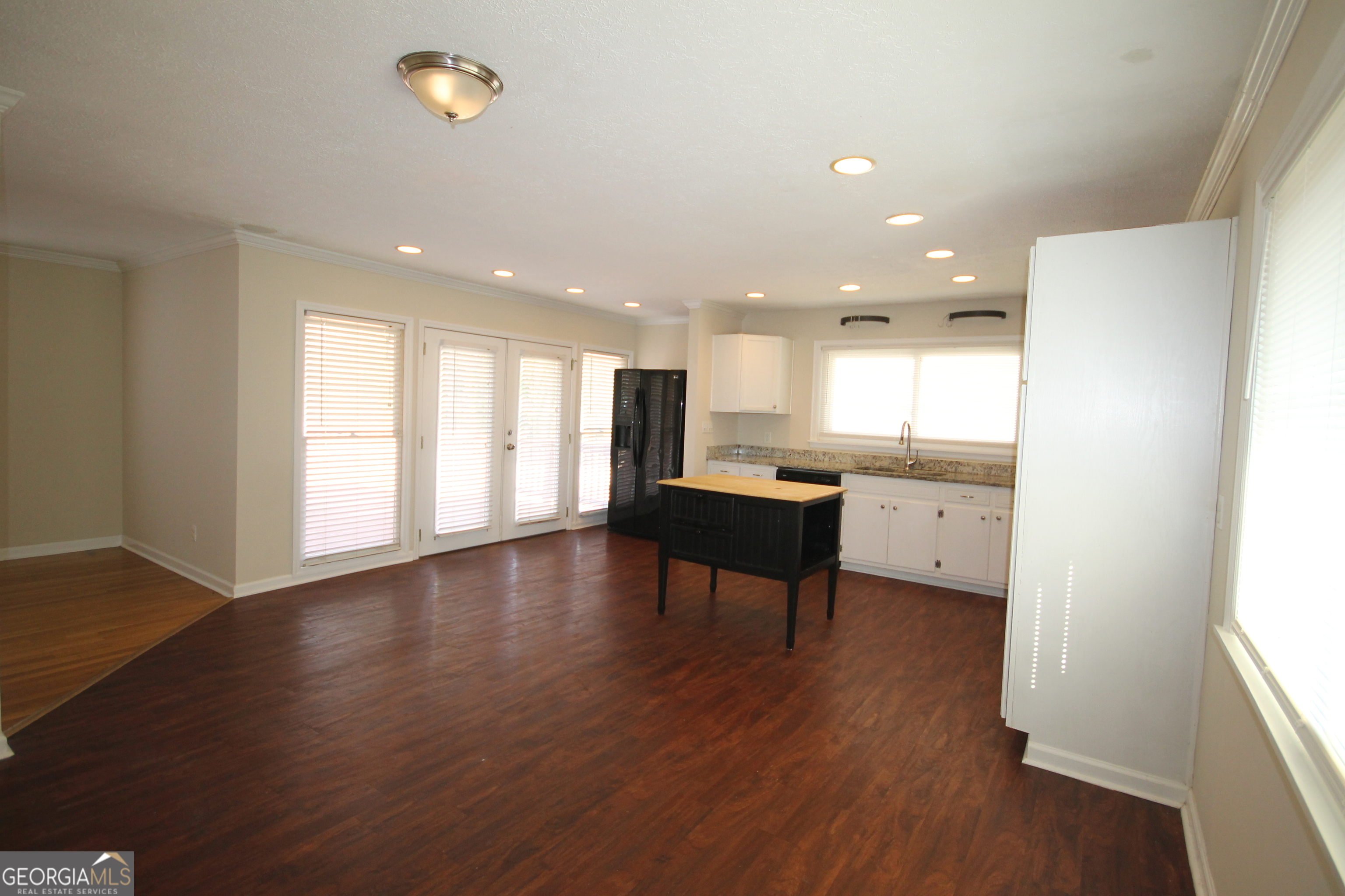 Rowland Estates - Residential Lease