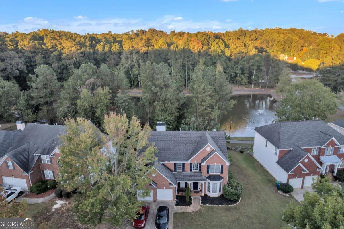 698 Deer Lake TRL