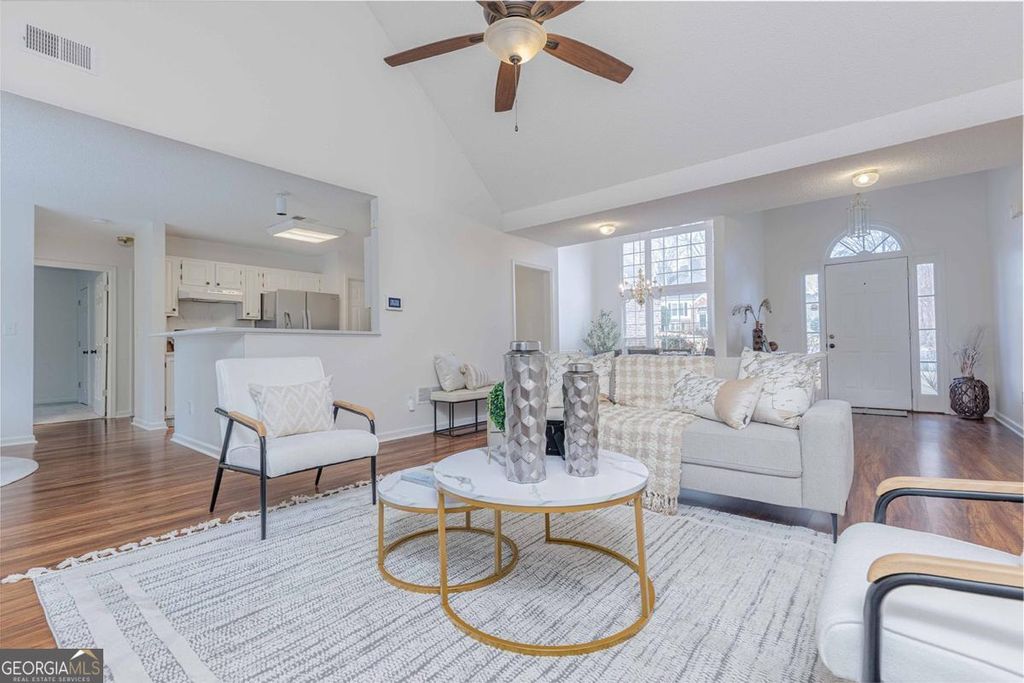 Photo of 2913 Granville Drive NW, Marietta, GA 30064 (MLS # 10689876)