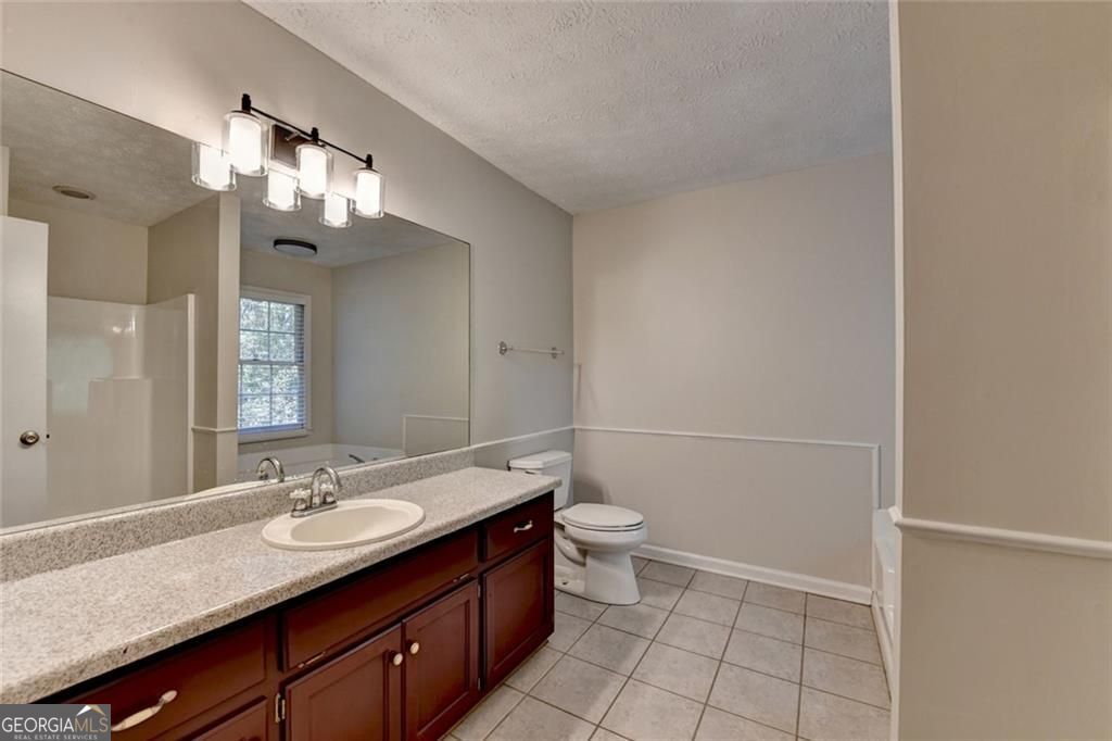 Acworth, Georgia 30102, United States, 3 Bedrooms Bedrooms, ,3 BathroomsBathrooms,Residential,Active,181628