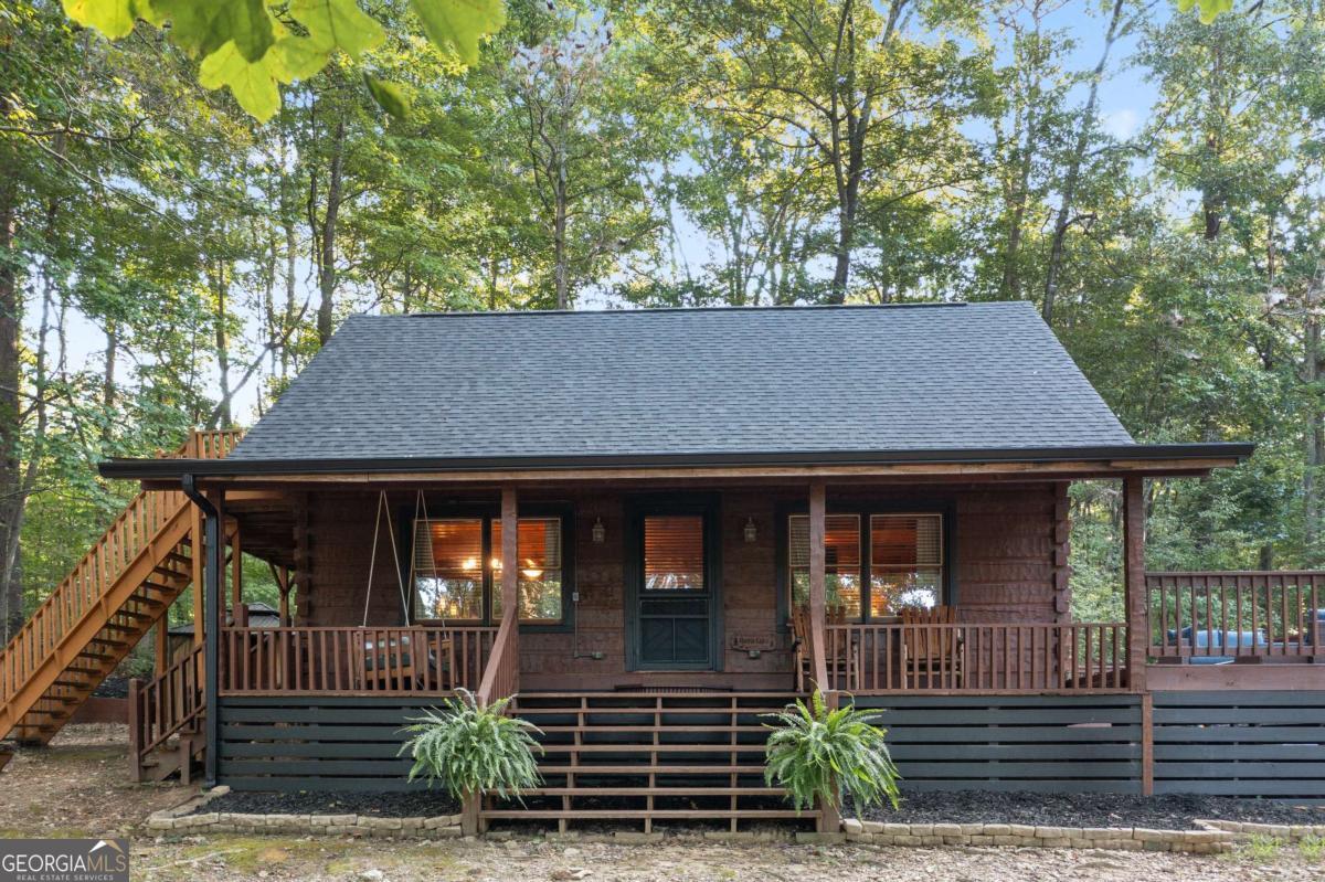 580 Twin Mountain Lake CIR