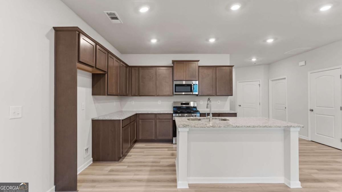 30 Primrose DR